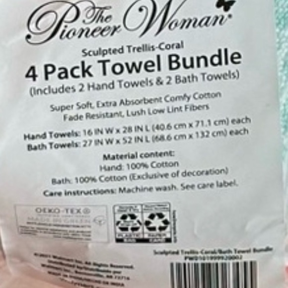 The Pioneer Woman 4 Piece Cotton Bath Towel Set, Coral Bell Orange - Picture 7 of 10